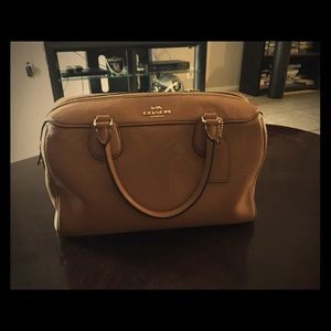 Looking for dust bags for these beauty 👜